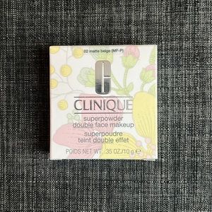Clinique Matte Beige Superpowder Double Face Makeup